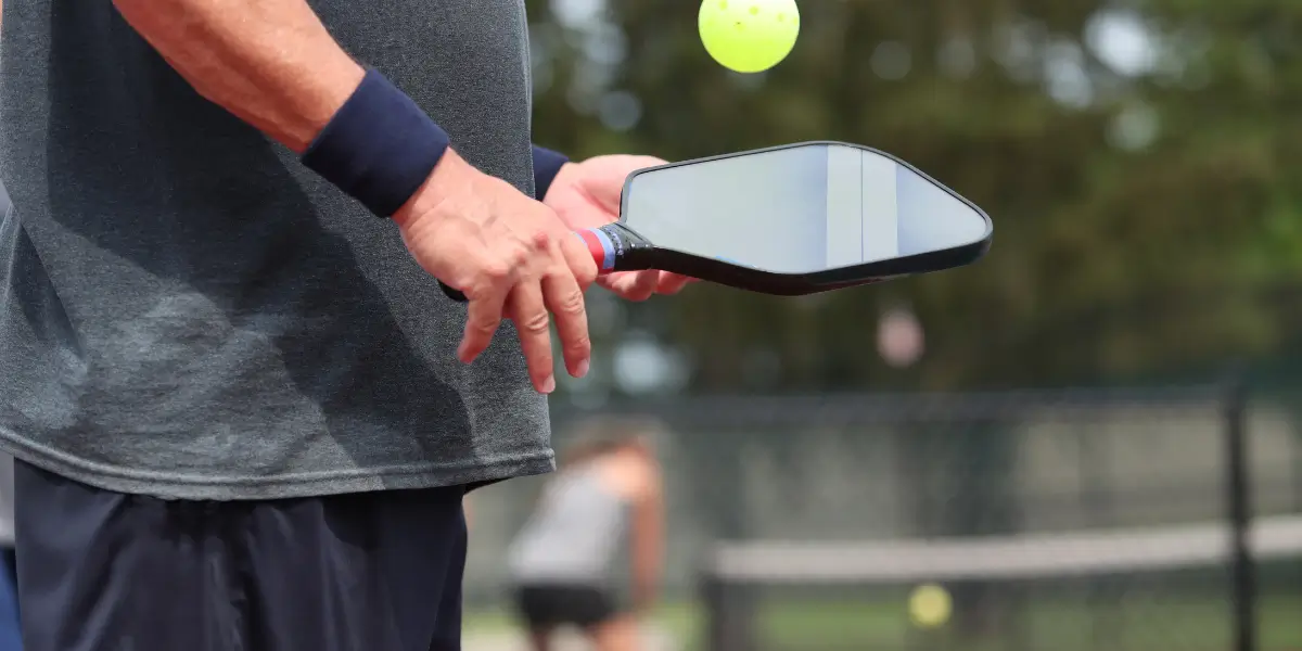Can You Switch Hands in Pickleball